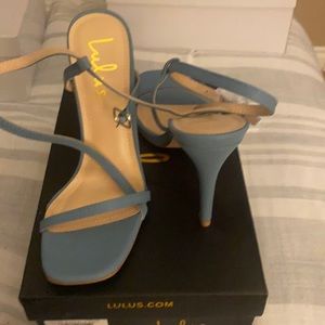 Blue size 7 lulus